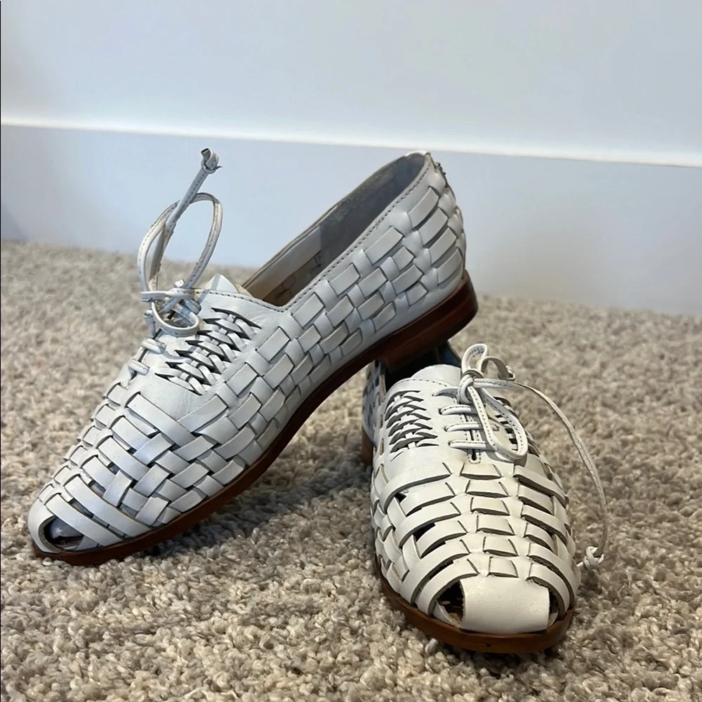 NWOB Sam Edelman White Woven Rishel Loafers